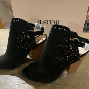 Brand New Peep‎ Toe Shoes